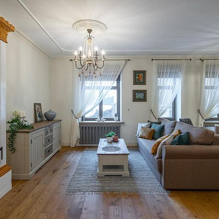 Dzirnavu Residence 2 Bedroom Apartment Riga Exterior photo
